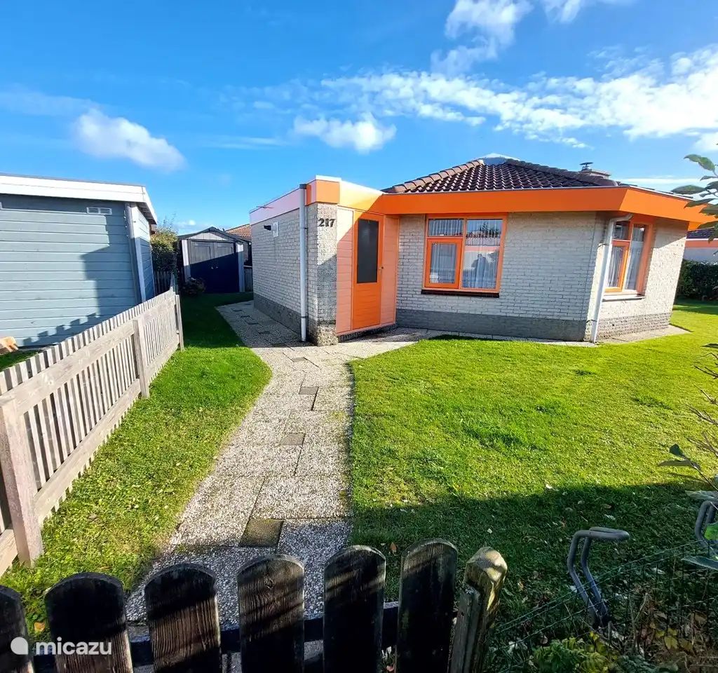 Unterkunft 4540232 - Bungalow Noordzeekust - Zeester 217