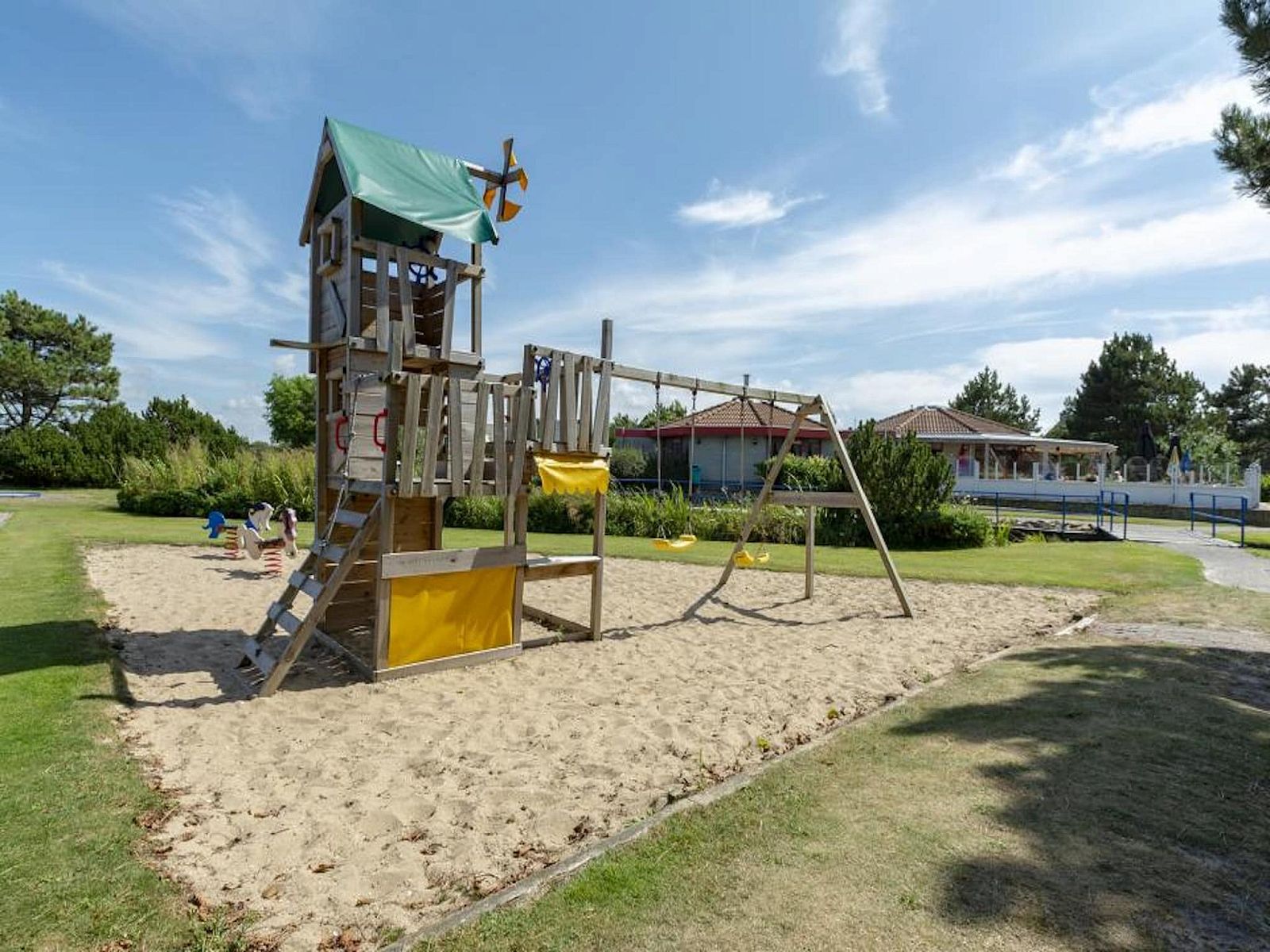 Unterkunft 4540281 - Appartement Noordzeekust - Strandslag 115