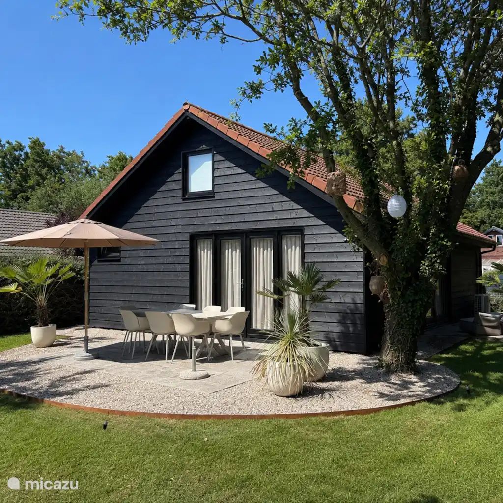Guest house 4540288 - Holiday property Noordzeekust - Nordic Sea Lodge