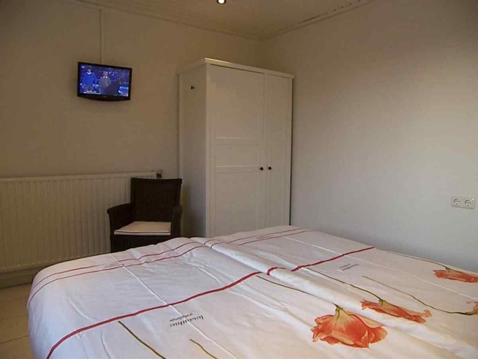 Guest house 454032 - Holiday property Noordzeekust - NH080