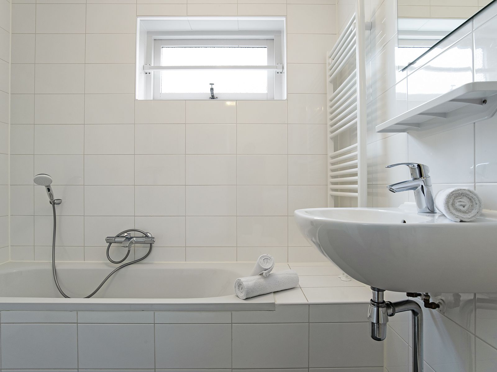 Unterkunft 454040 - Bungalow Noordzeekust - Beach Resort Ooghduyne | 4-persoons villa | 4B2