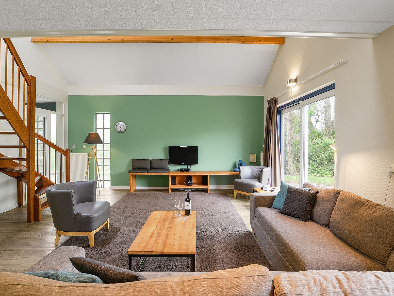 Guest house 454056 - Bungalow Noordzeekust - Beach Resort Ooghduyne | 10-persoons villa | 10FL