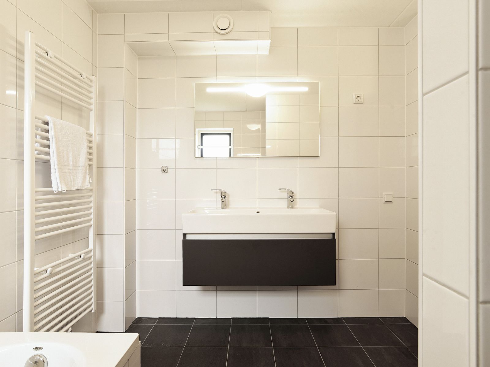 Verblijf 454077 - Bungalow Noordzeekust - Beach Resort Ooghduyne | 6-persoons villa | 6D2