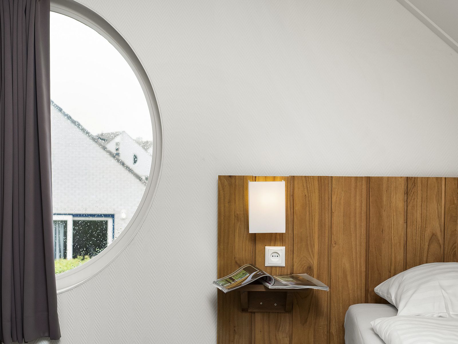 Unterkunft 454078 - Bungalow Noordzeekust - Beach Resort Ooghduyne | 8-persoons villa | 8L1