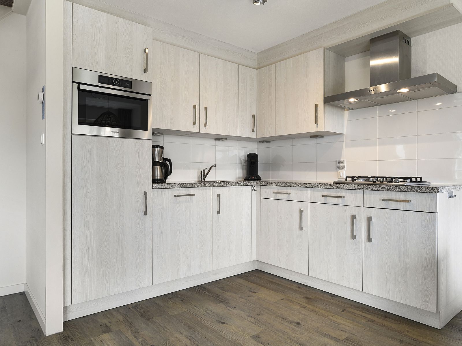 Guest house 454079 - Bungalow Noordzeekust - Beach Resort Ooghduyne | 6-persoons villa - Extra toegankeli