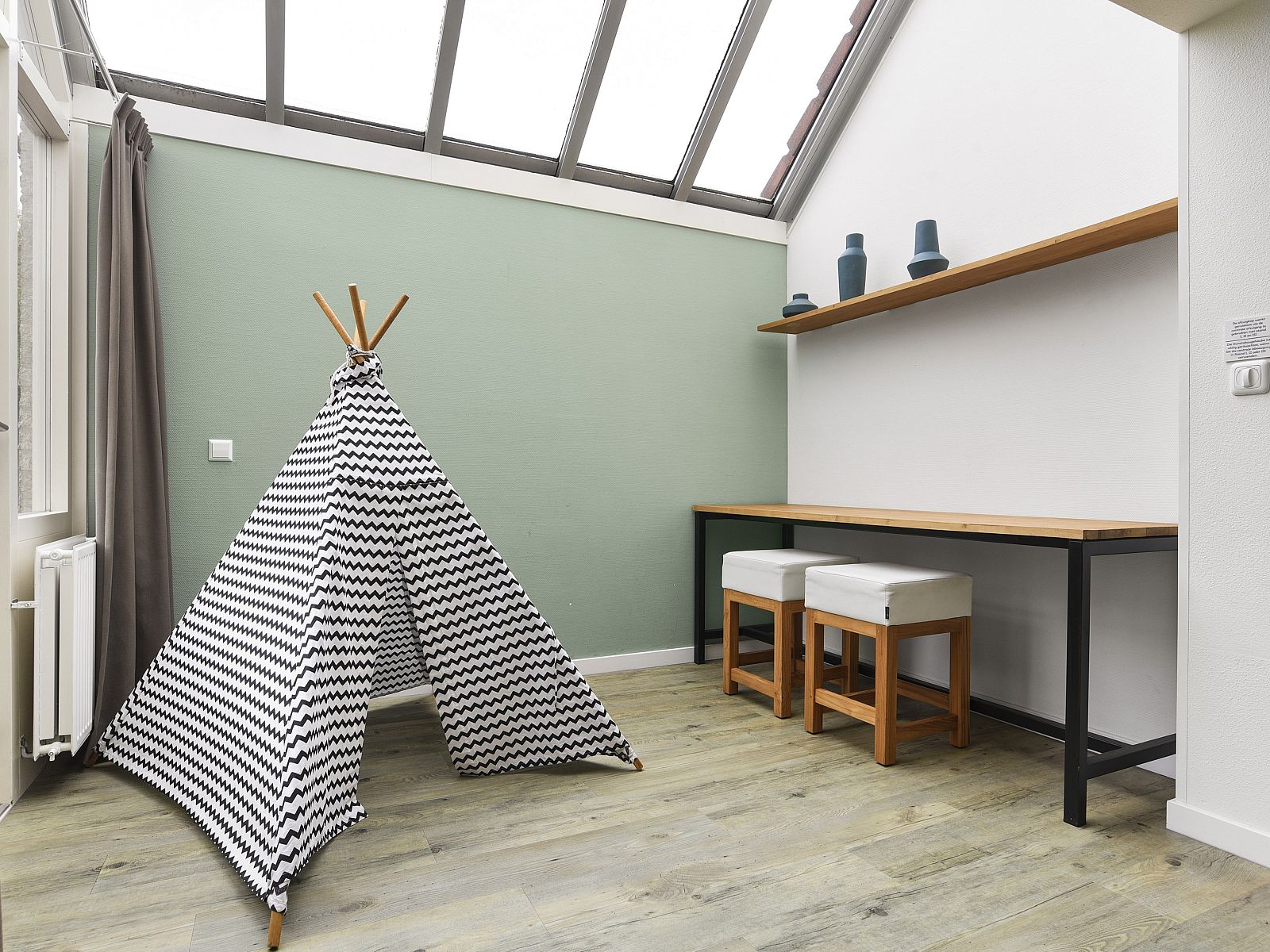 Verblijf 454080 - Bungalow Noordzeekust - Beach Resort Ooghduyne | 6-persoons kindervilla | 6LK