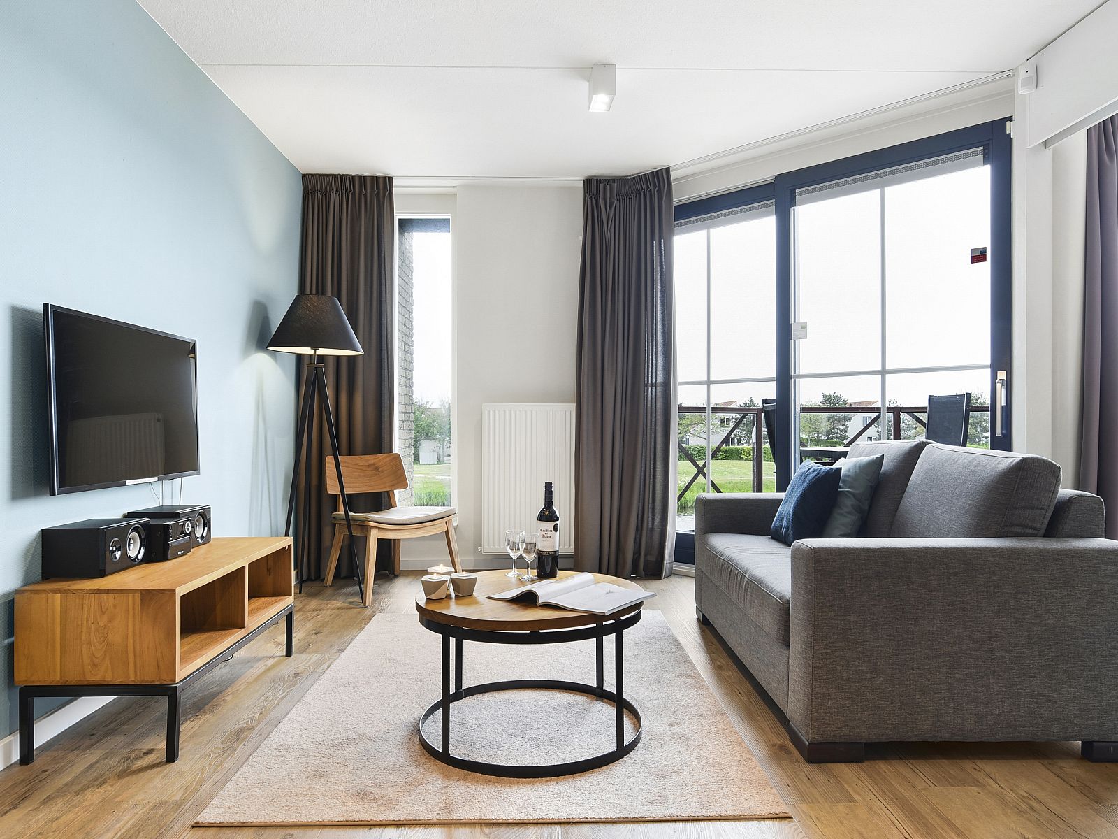 Verblijf 454081 - Bungalow Noordzeekust - Beach Resort Ooghduyne | 4-persoons appartement | 4CA