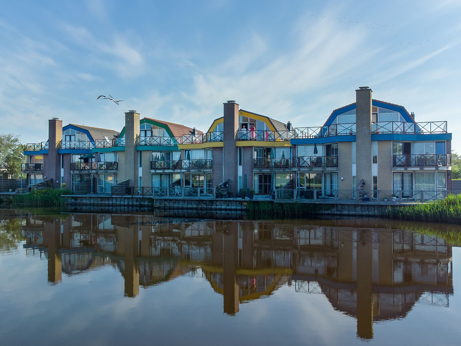 Verblijf 454081 - Bungalow Noordzeekust - Beach Resort Ooghduyne | 4-persoons appartement | 4CA