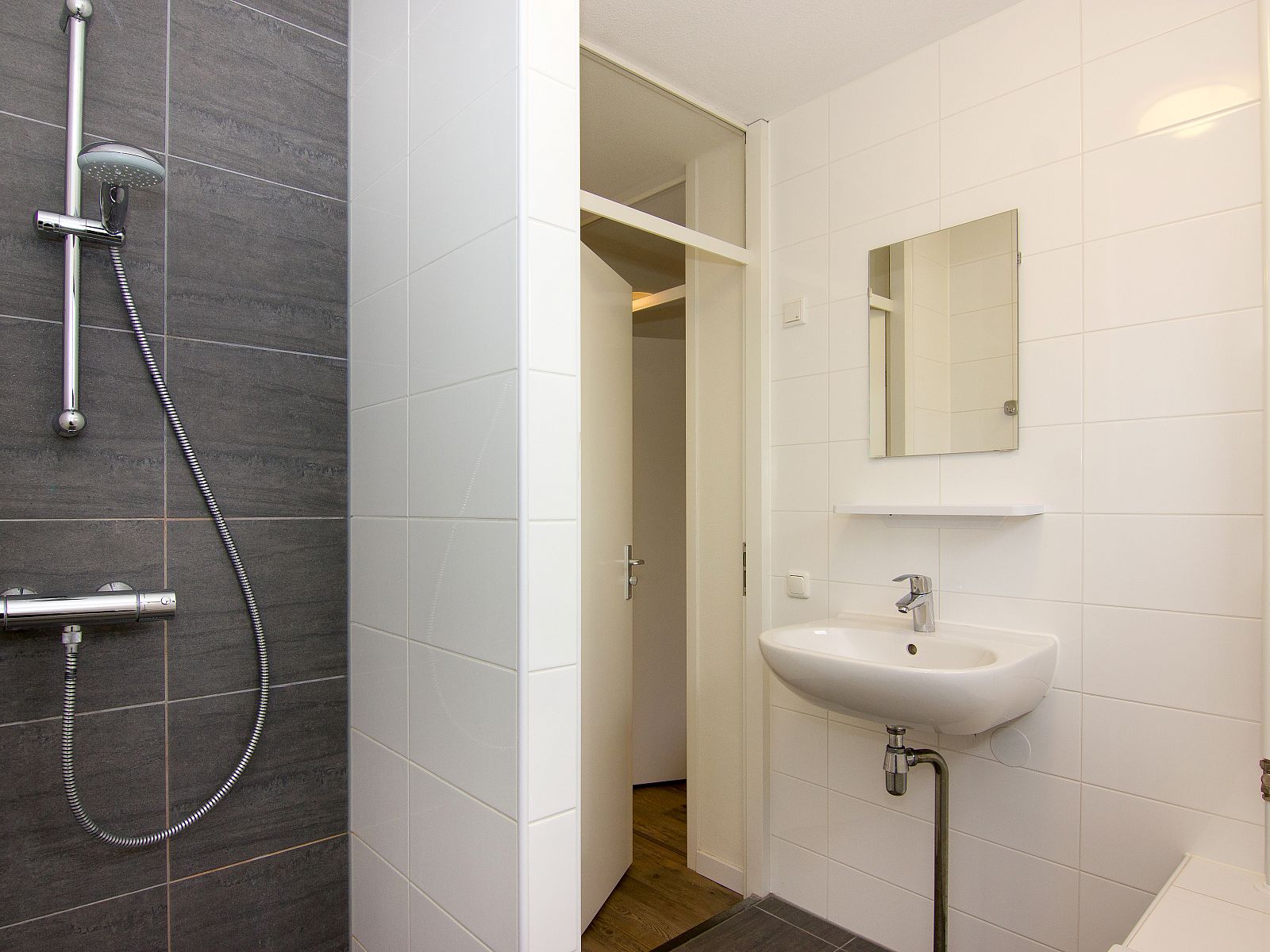 Unterkunft 454082 - Bungalow Noordzeekust - Beach Resort Ooghduyne | 4-persoons villa | 4C