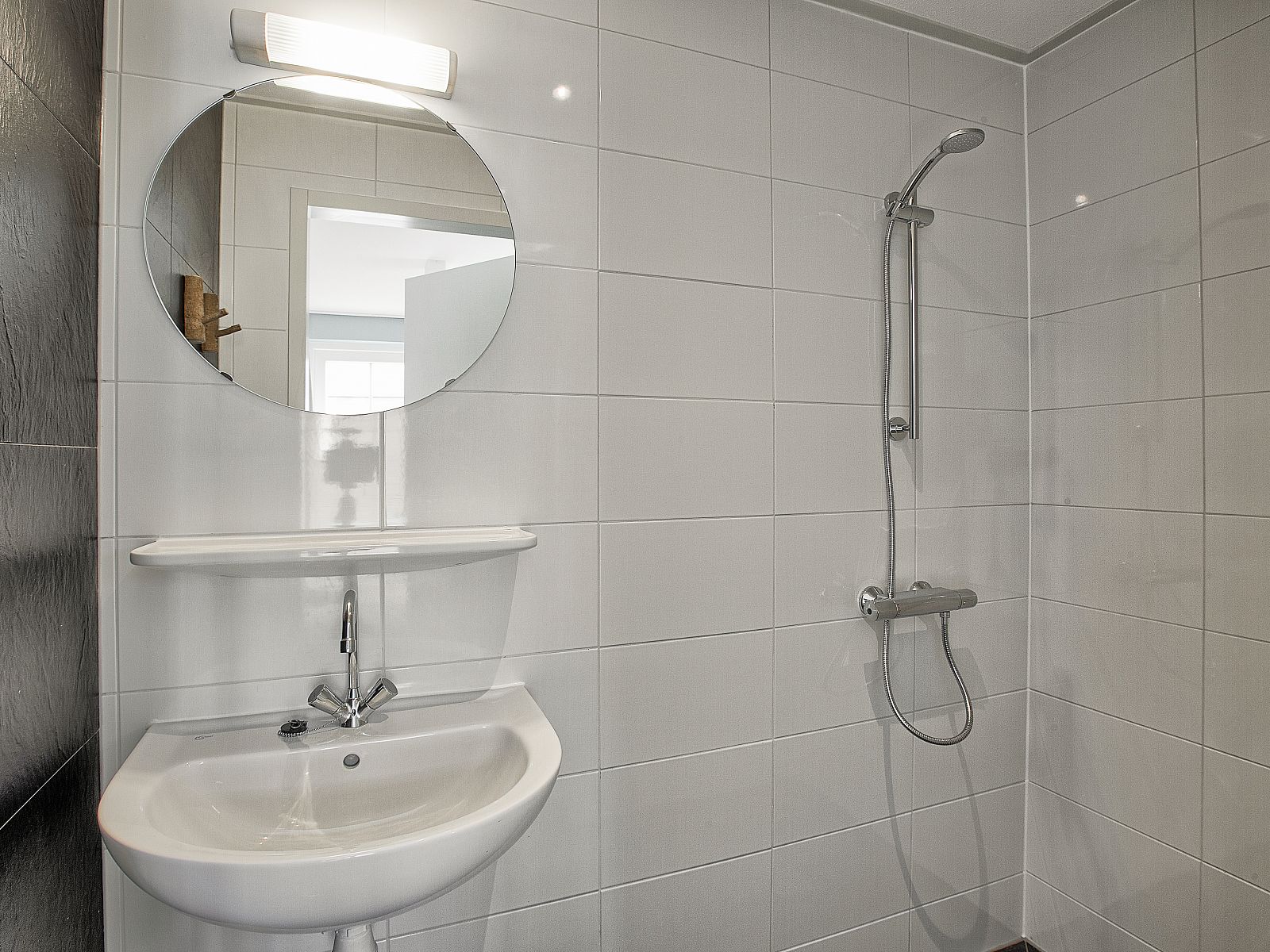 Verblijf 454083 - Bungalow Noordzeekust - Beach Resort Ooghduyne | 22-persoons villa | 22L