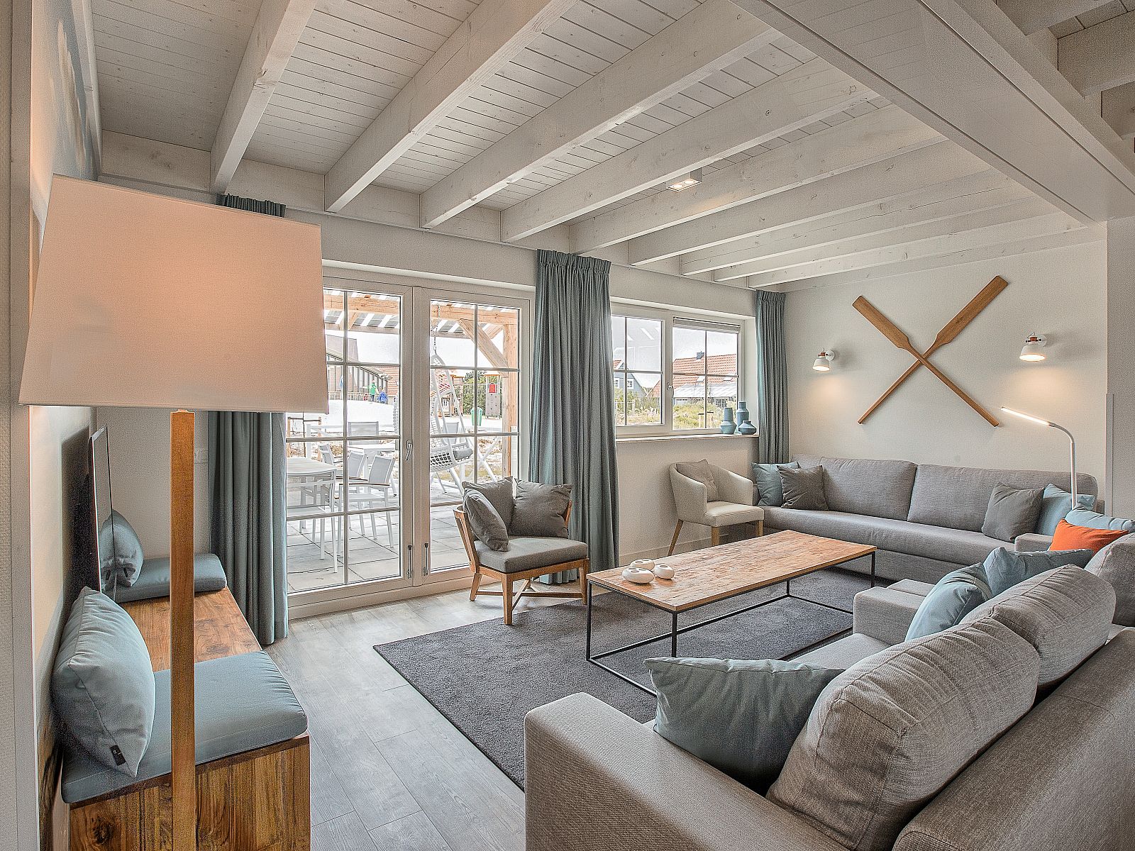 Verblijf 454083 - Bungalow Noordzeekust - Beach Resort Ooghduyne | 22-persoons villa | 22L