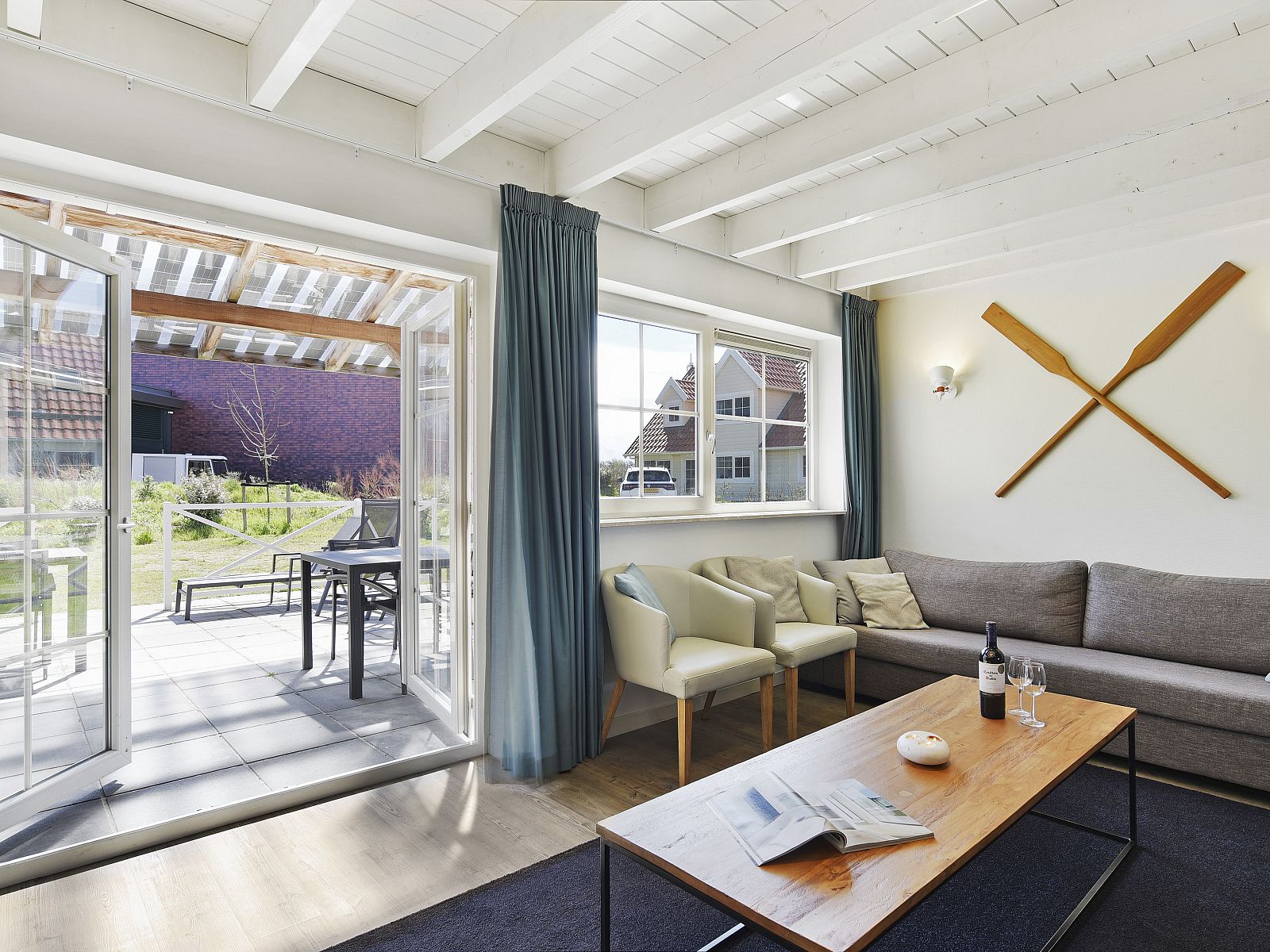 Guest house 454085 - Bungalow Noordzeekust - Beach Resort Ooghduyne | 12-persoons villa | 12C