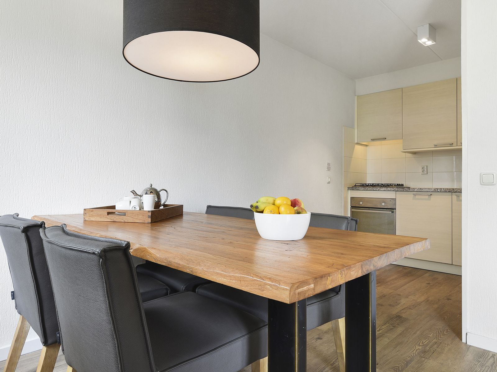 Verblijf 454086 - Bungalow Noordzeekust - Beach Resort Ooghduyne | 4-persoons villa | 4L1