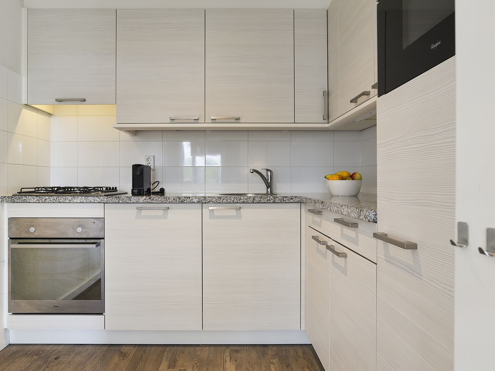 Verblijf 454086 - Bungalow Noordzeekust - Beach Resort Ooghduyne | 4-persoons villa | 4L1