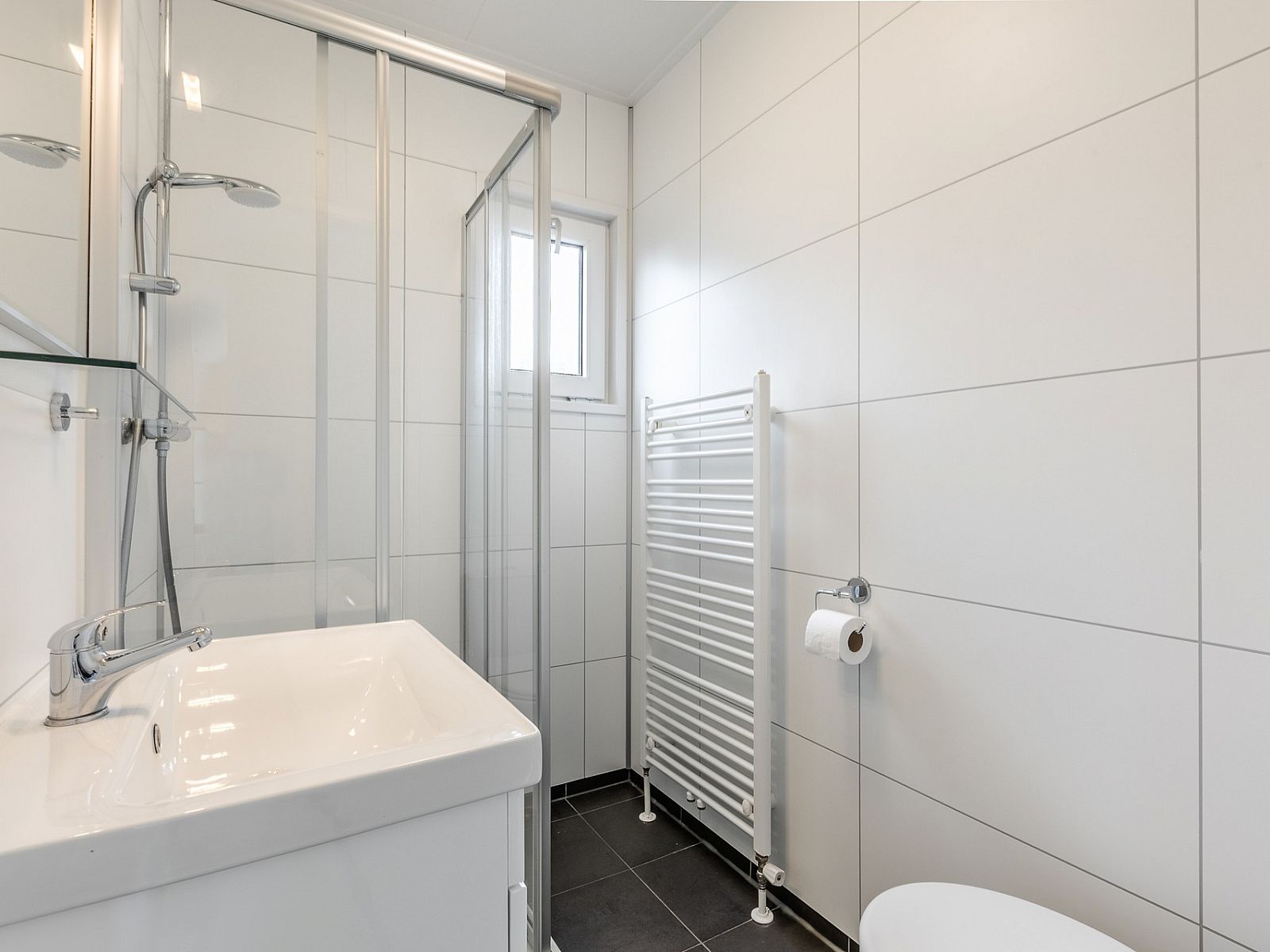 Guest house 454927 - Chalet Noordzeekust - Chalet in Halfweg
