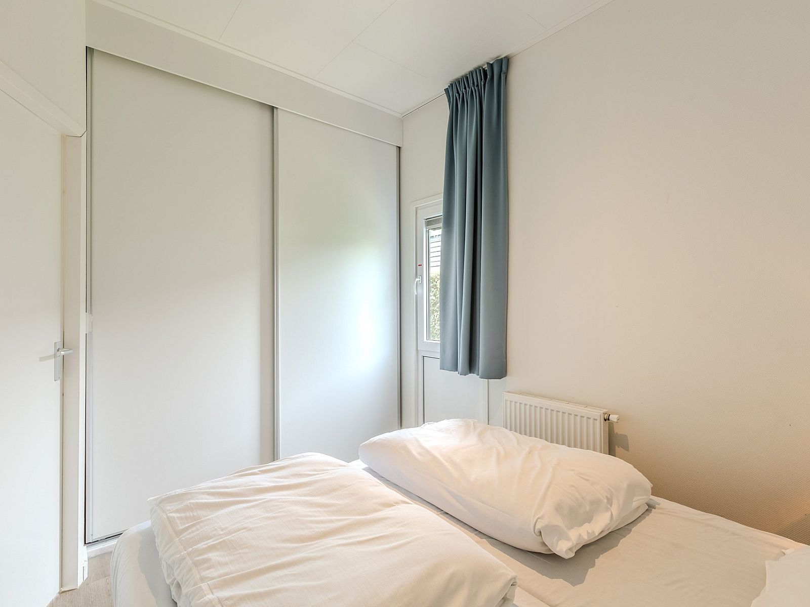 Guest house 454927 - Chalet Noordzeekust - Chalet in Halfweg