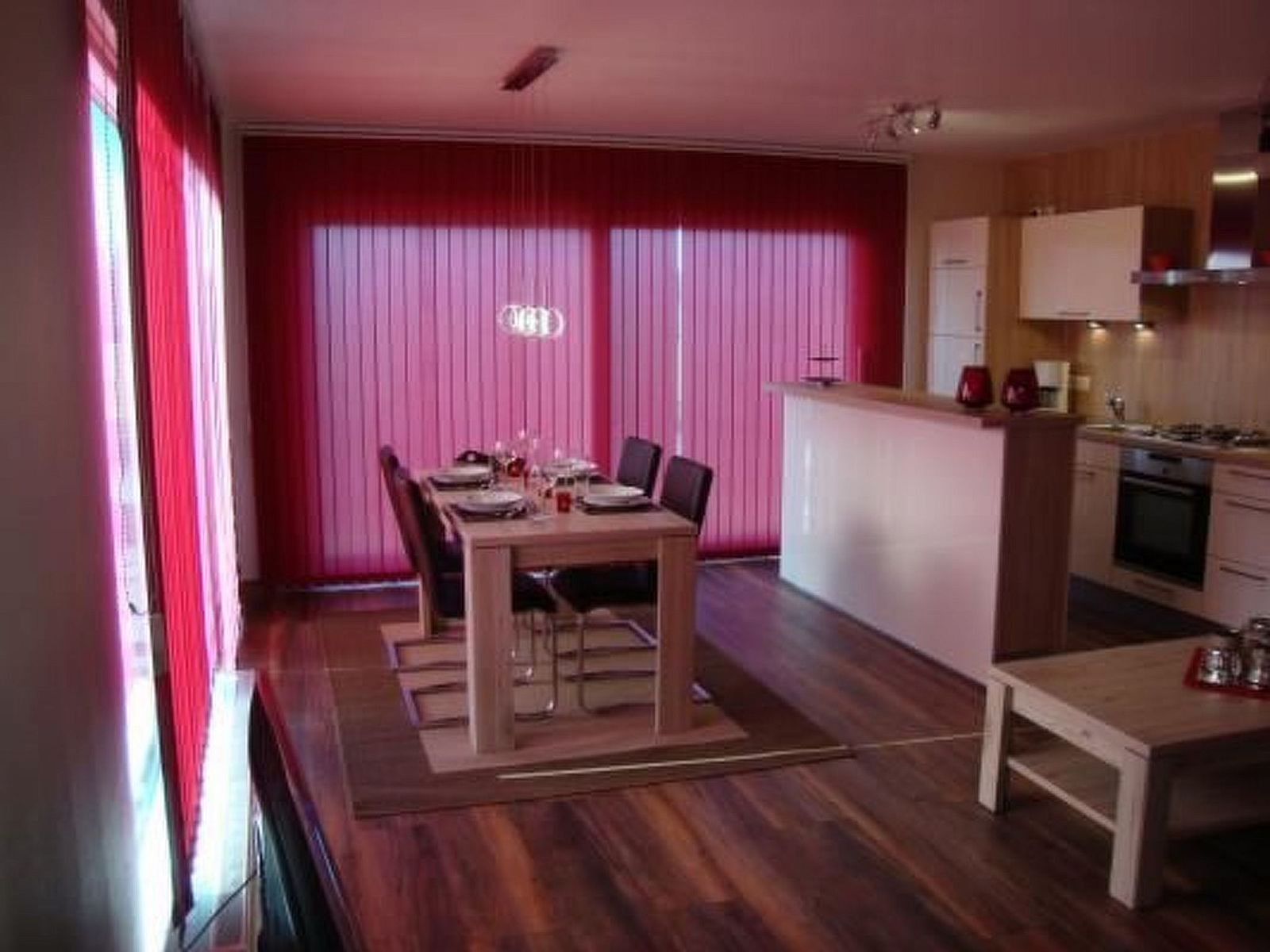 Guest house 460109 - Holiday property IJsselmeerkust - Vakantiehuis Auszeit direkt am Wasser
