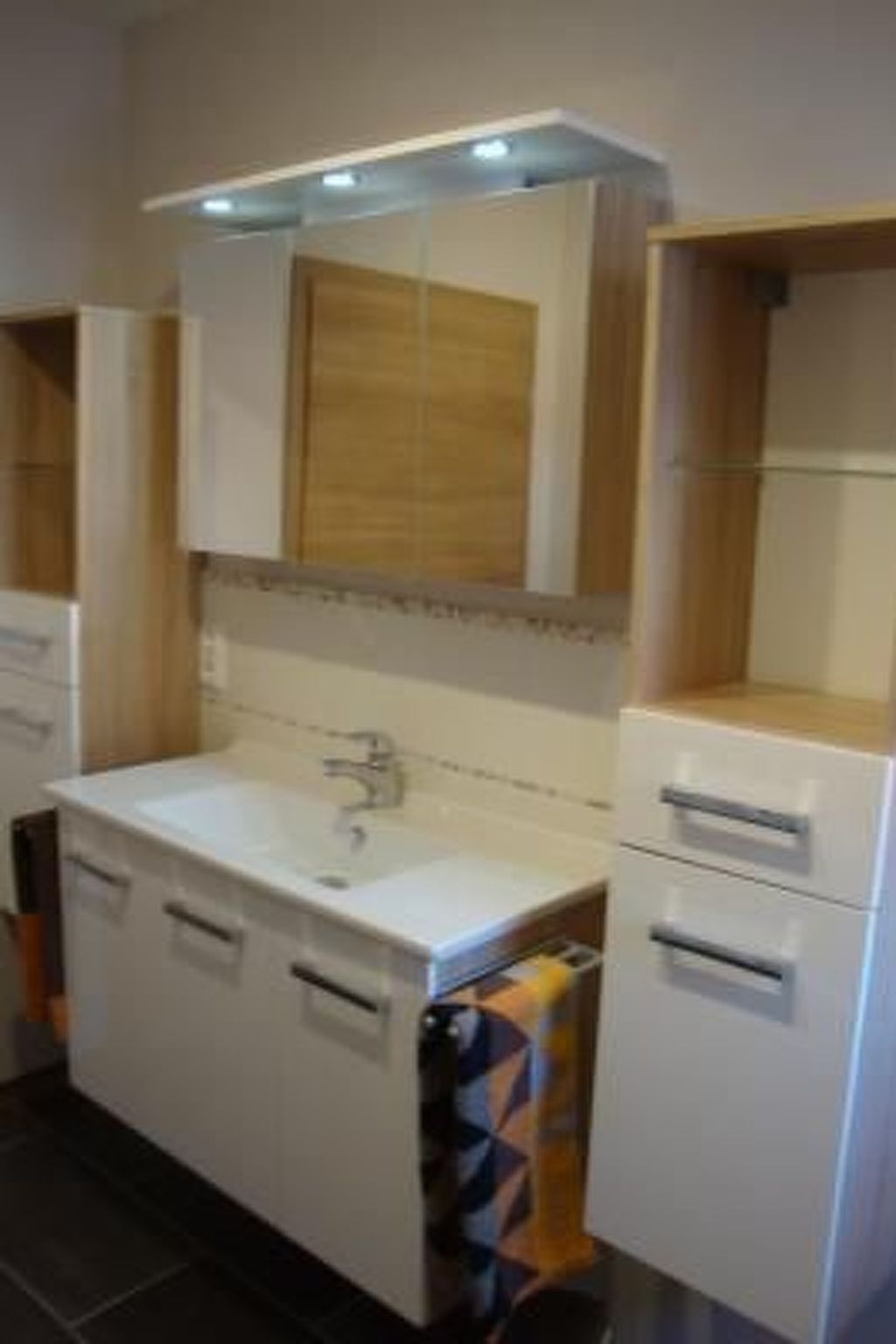 Guest house 460109 - Holiday property IJsselmeerkust - Vakantiehuis Auszeit direkt am Wasser