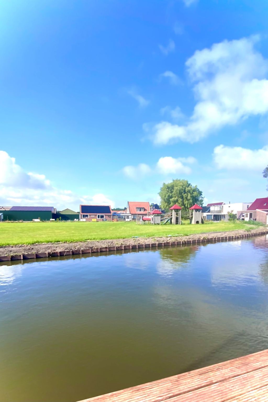 Unterkunft 460120 - Ferienhaus IJsselmeerkust - Vakantiehuis Ela mit Holzgrill, Garten und Terrasse