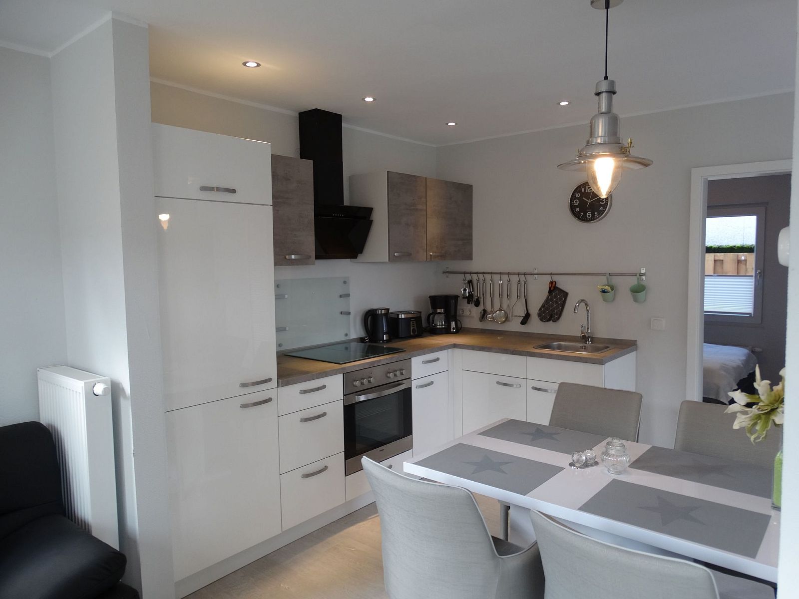 Verblijf 460124 - Vakantiewoning IJsselmeerkust - Vakantiehuis Schmuckes neuwertiges Ferienhaus  auf einer kle