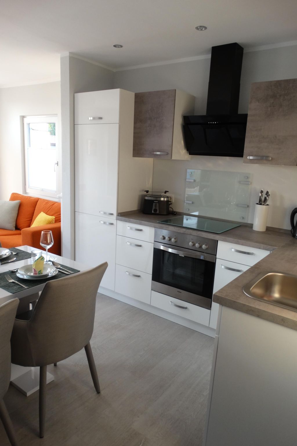 Unterkunft 460134 - Ferienhaus IJsselmeerkust - Vakantiehuis Schönes Ferienhaus in Wervershoof mit Garten, 