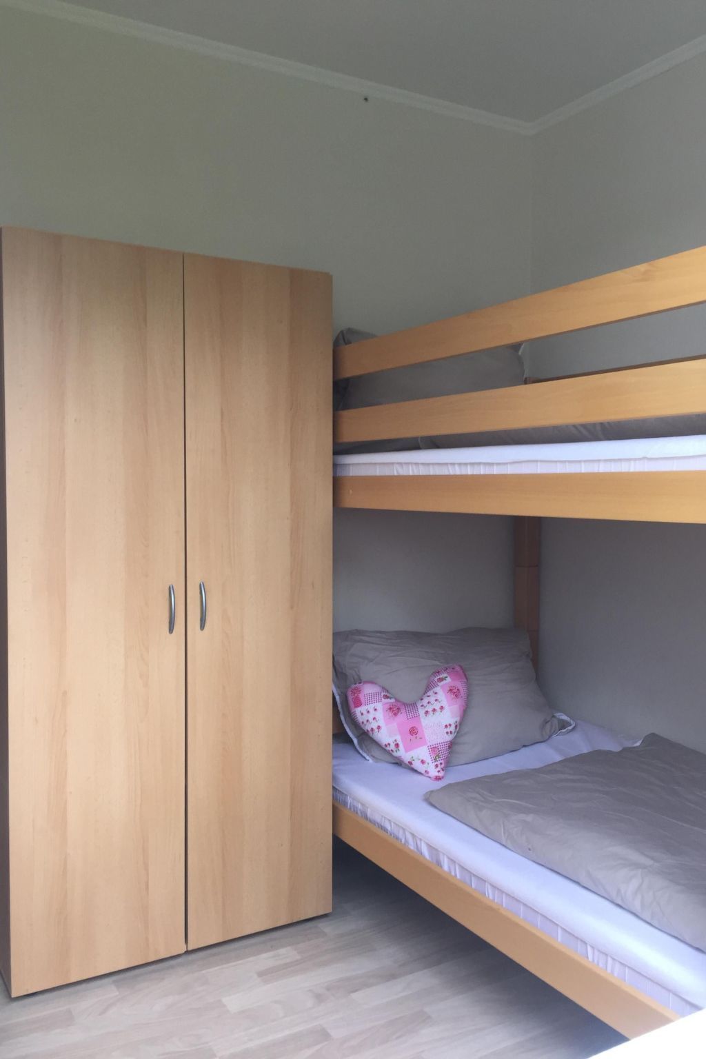 Verblijf 460136 - Vakantiewoning IJsselmeerkust - Vakantiehuis in Wervershoof mit Sonniger Terrasse