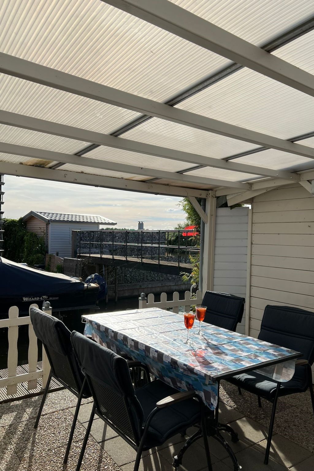 Guest house 460141 - Holiday property IJsselmeerkust - Vakantiehuis Charmantes Ferienhaus "Hilda" mit Terrasse