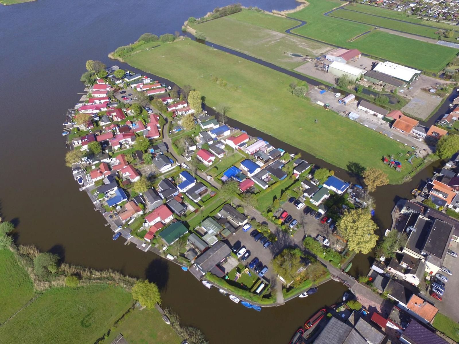 Verblijf 460142 - Vakantiewoning IJsselmeerkust - Vakantiehuis direkt am See