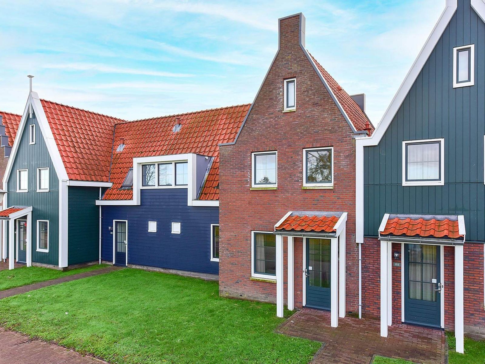 Verblijf 460307 - Vakantiewoning IJsselmeerkust - Geschakelde woning in Volendam