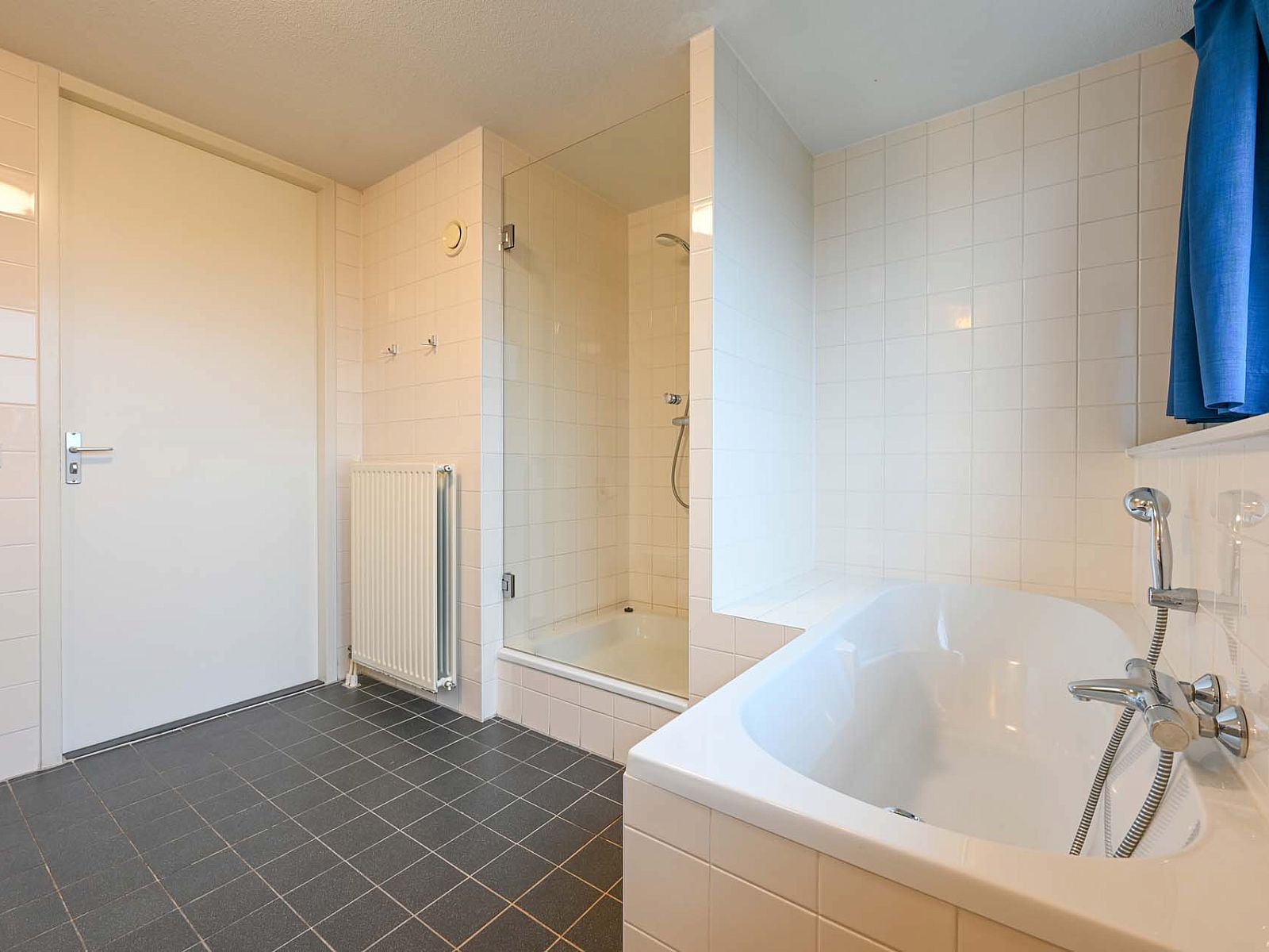 Verblijf 460308 - Vakantiewoning IJsselmeerkust - Geschakelde woning in Volendam