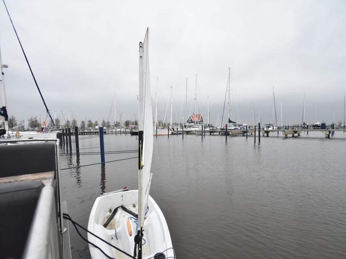 Verblijf 460339 - Vakantiewoning IJsselmeerkust - Boot zonder naam