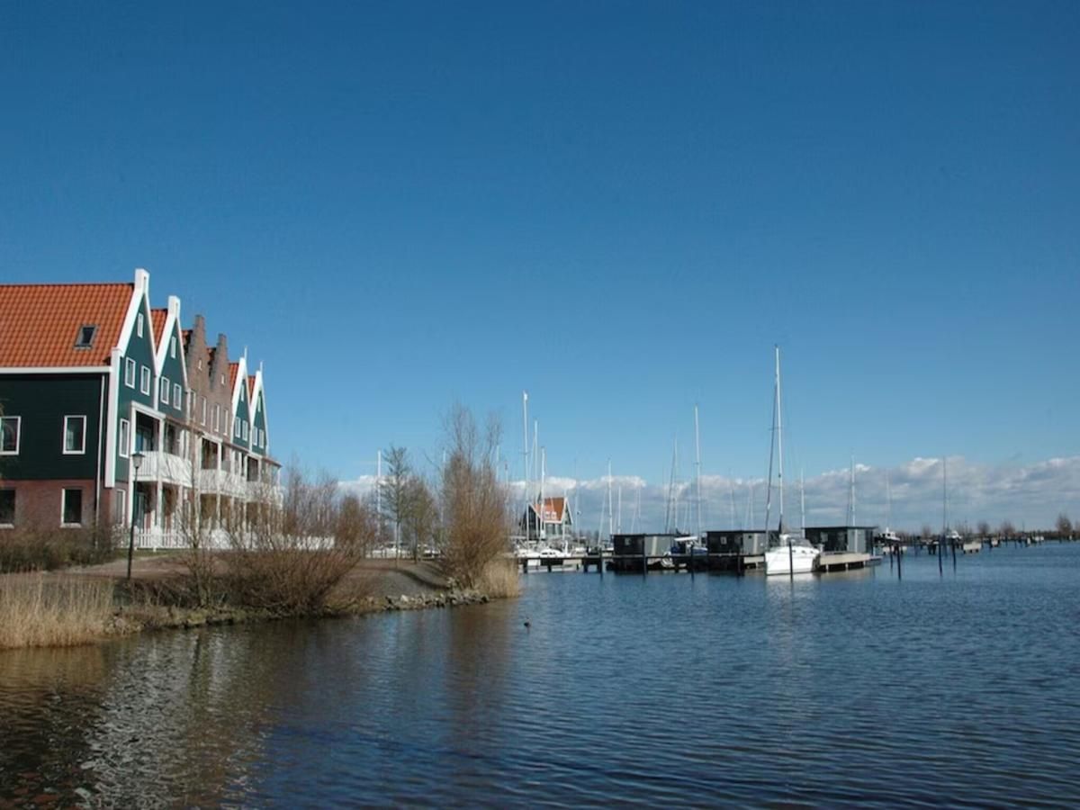 Verblijf 460339 - Vakantiewoning IJsselmeerkust - Boot zonder naam