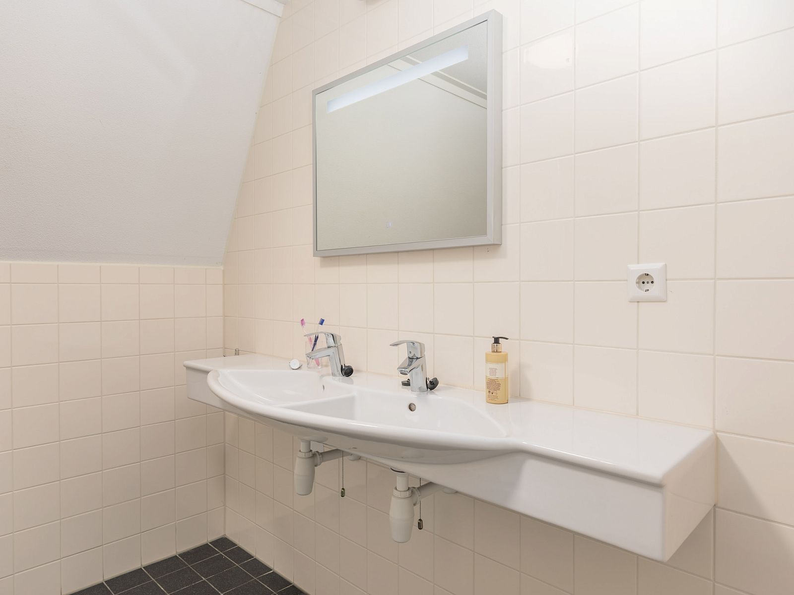 Unterkunft 460340 - Ferienhaus IJsselmeerkust - Marinapark Volendam 3