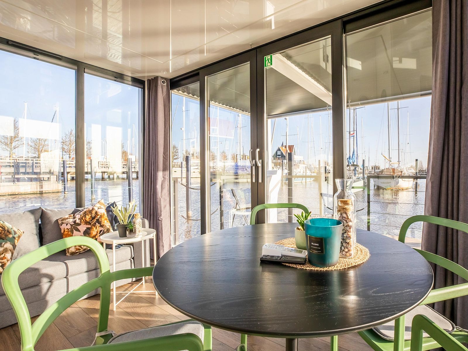 Guest house 460351 - Boat IJsselmeerkust - Marina Sunrise