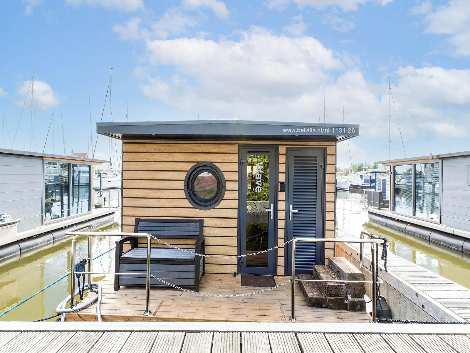 Guest house 460352 - Boat IJsselmeerkust - Wave
