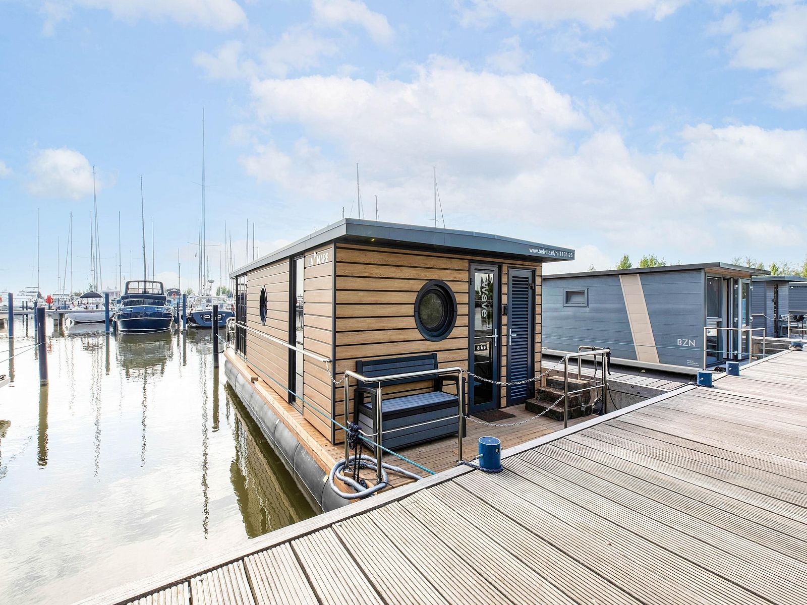 Guest house 460352 - Boat IJsselmeerkust - Wave