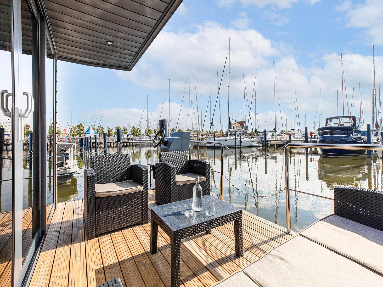 Guest house 460352 - Boat IJsselmeerkust - Wave