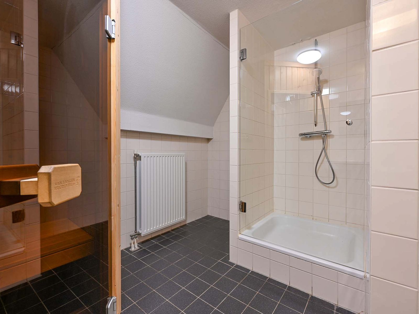 Unterkunft 460353 - Ferienhaus IJsselmeerkust - Geschakelde woning in Volendam