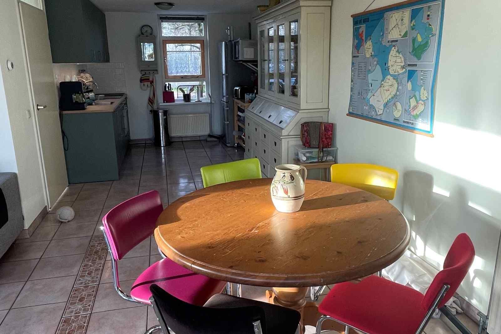 Gemuetliches Hallenbad im Ferienhaus NH251 in Medemblik, Nordholland, ideal fuer Familien.