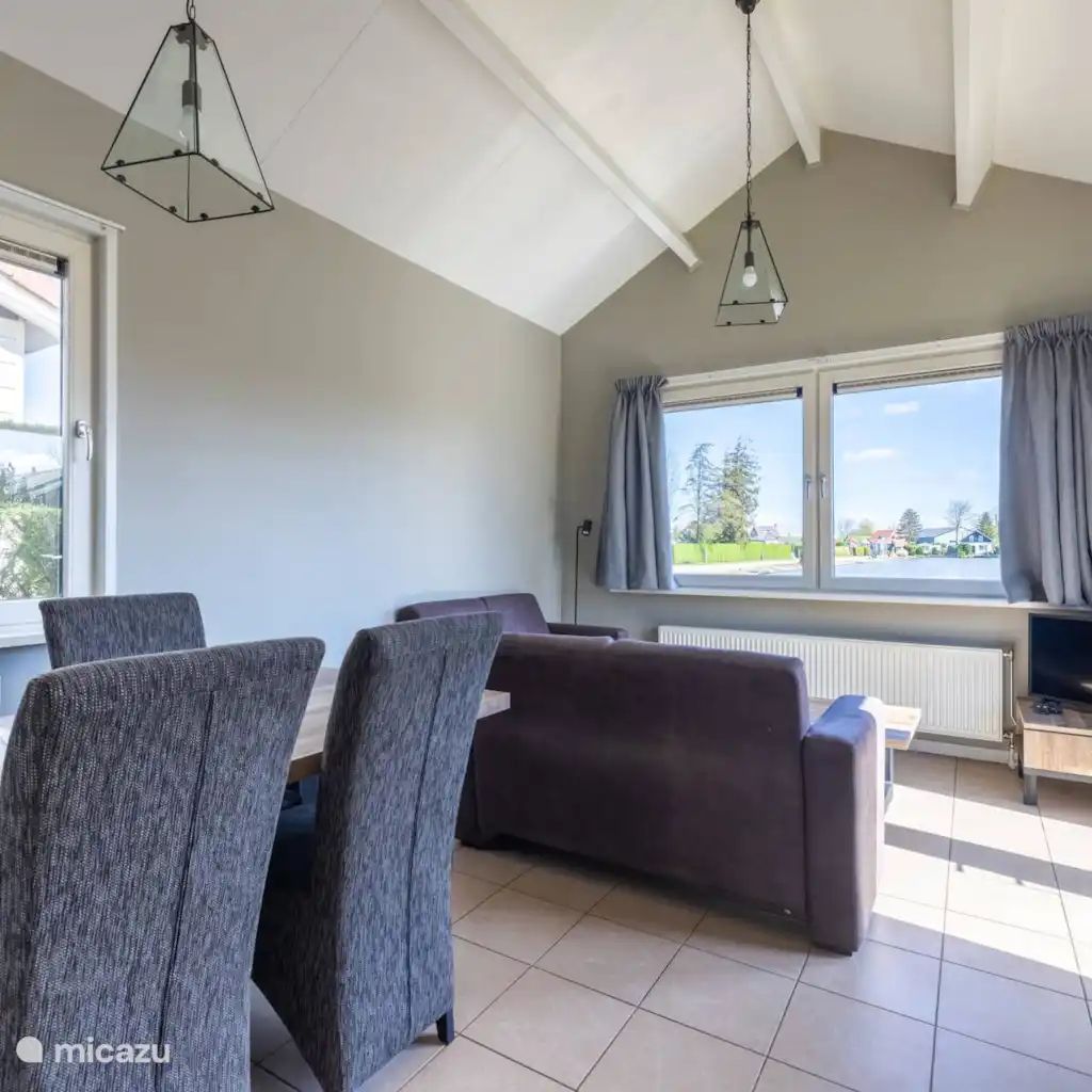 Guest house 460454 - Chalet IJsselmeerkust - Vlotvaren 3p. - Violenlaan 150