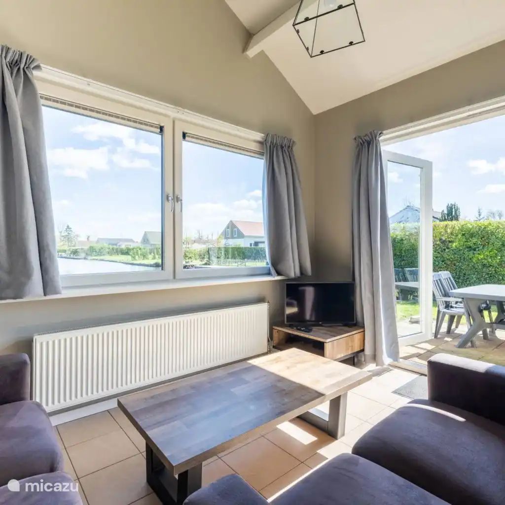 Guest house 460454 - Chalet IJsselmeerkust - Vlotvaren 3p. - Violenlaan 150