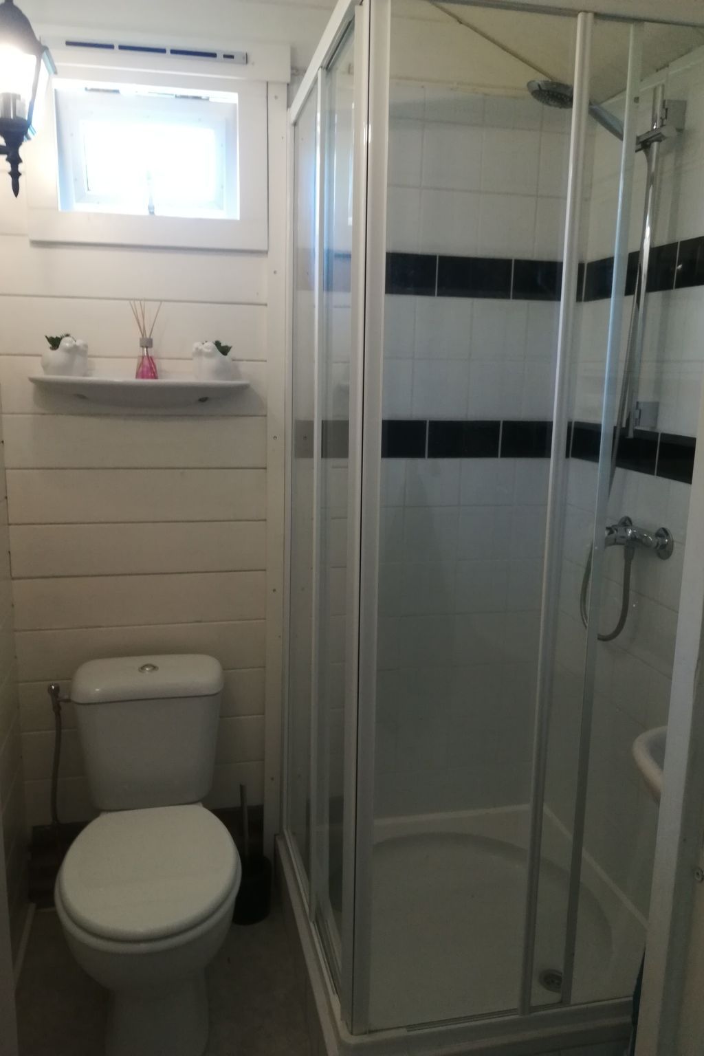 Unterkunft 460703 - Ferienhaus IJsselmeerkust - Vakantiehuis Ferienchalet "Uylennest"