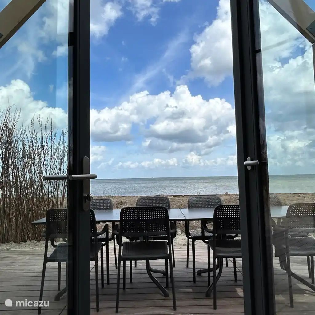 Unterkunft 461248 - Ferienhaus IJsselmeerkust - Beachvilla aan het IJsselmeer 8 pers