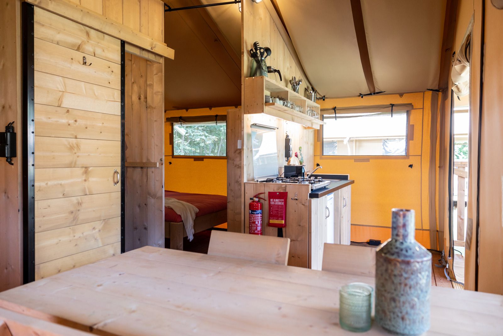 Guest house 461632 - Tent house IJsselmeerkust - De Bos Tent met Kachel