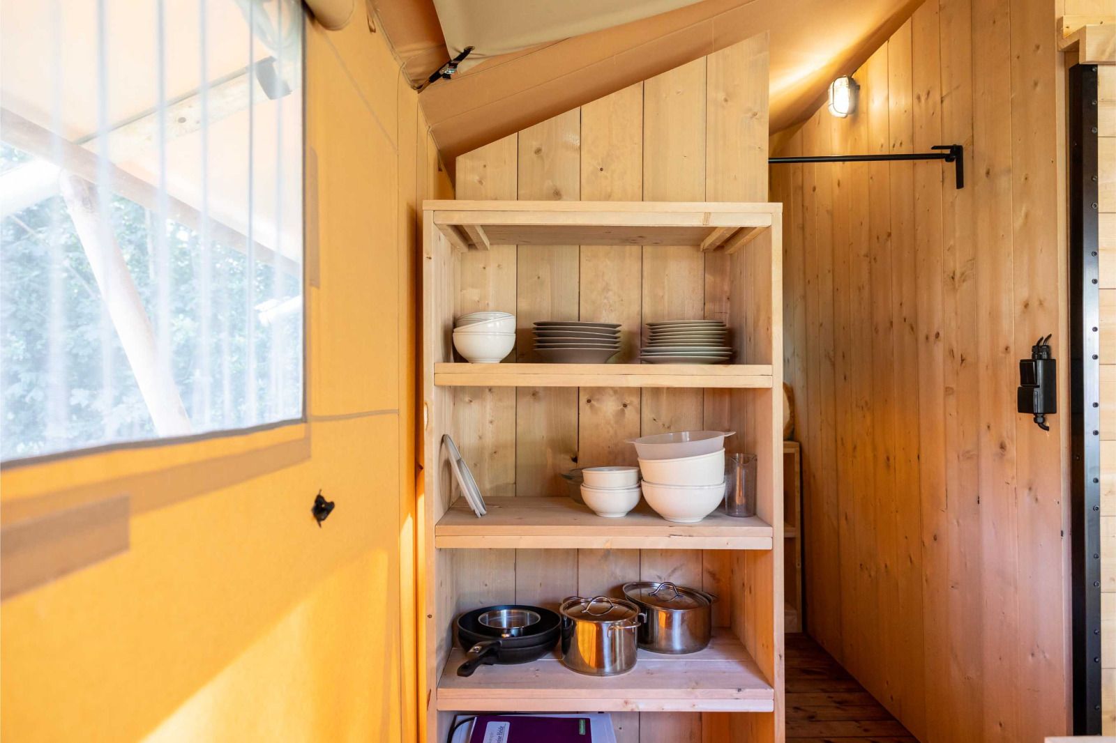 Guest house 461632 - Tent house IJsselmeerkust - De Bos Tent met Kachel