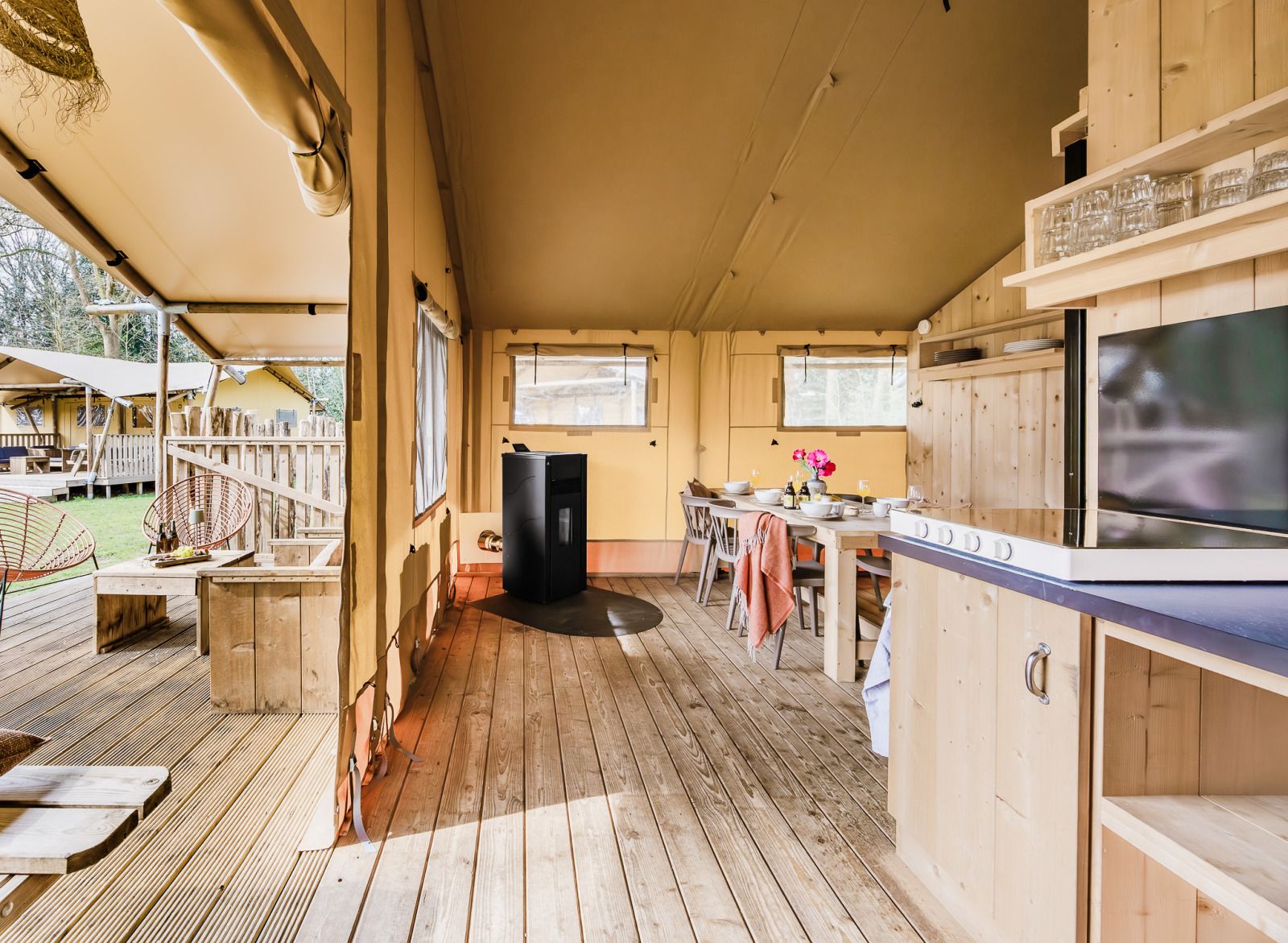 Guest house 461634 - Tent house IJsselmeerkust - «De Bos Escape»