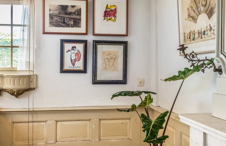 Wanddecoraties in Vakantiehuis in Edam, stijlvol verblijf in Noord-Holland.