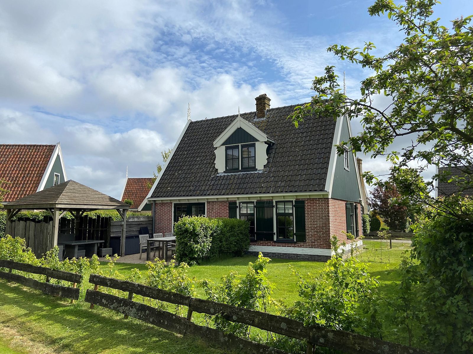 Verblijf 470831 - Vakantiewoning Waddenkust - Recreatiepark Wiringherlant - Villa 14