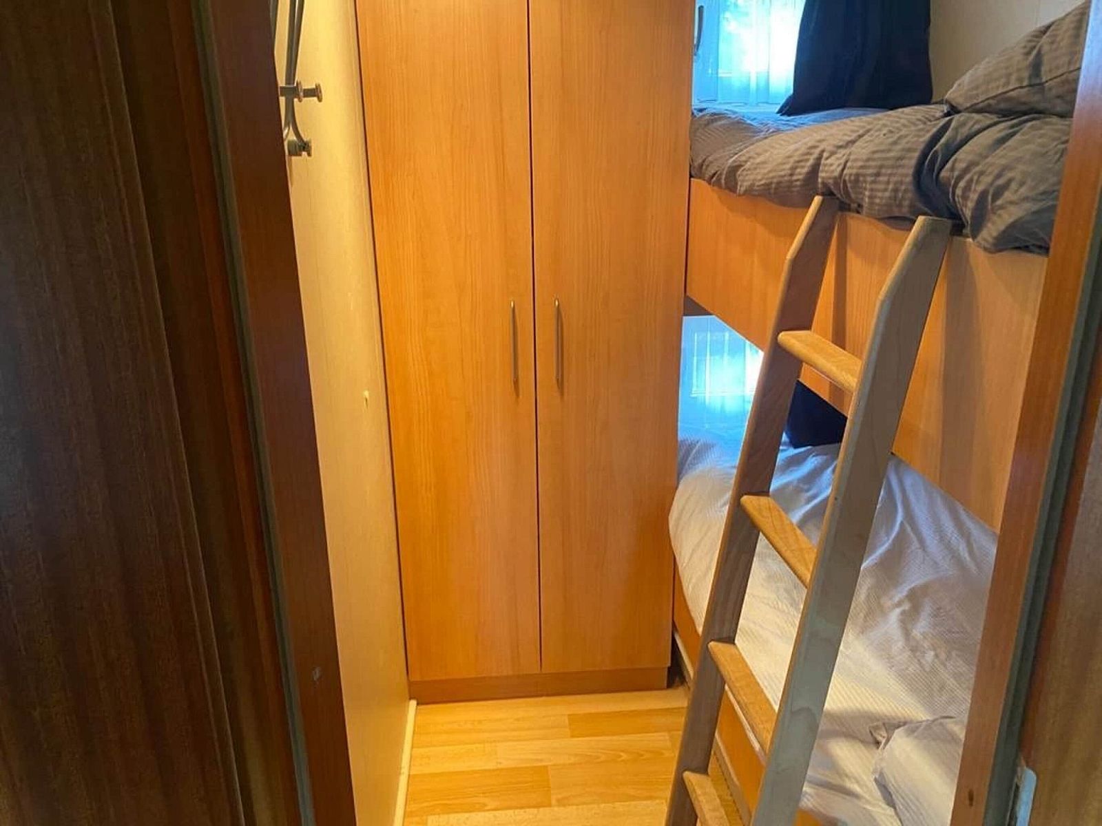 Guest house 470844 - Chalet Waddenkust - Recreatiepark Wiringherlant - Wiringher Chalet 1