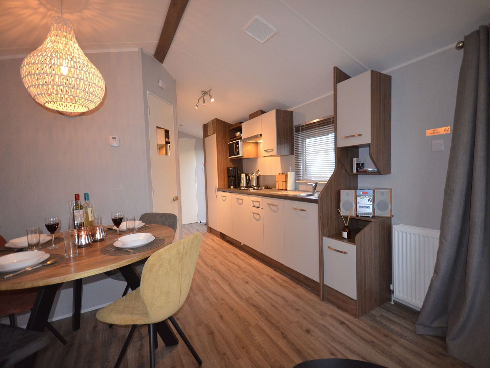 Guest house 470854 - Chalet Waddenkust - Recreatiepark Wiringherlant - Wiringher Chalet 83